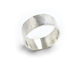 anneau bague alliantie en argent massif martelé 925.