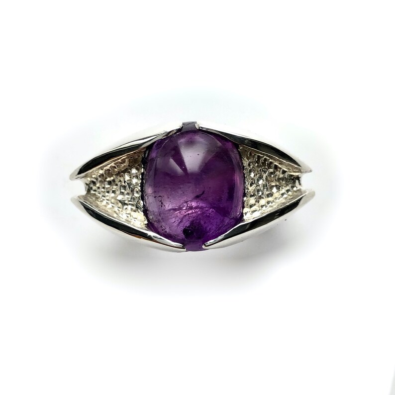 Bague Ancienne En Argent Massif Sterling Avec Améthyste Cabochon - Taille 56 - Style Antique - Occasion