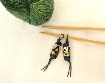 2 knitting markers with glass beads and cotton cord - feelgood knitting tools!