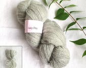 Lacy Day, 1-ply yarn, fine wool, local, Made in Sweden, 630 m per skein of 150 g, light grey, soft knitting yarn, locally produced yarn