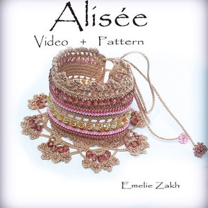 Pattern crochet beaded bracelet - Crochet jewelry titorial - Video + PDF file containing instructions for making the crochet bracelet cuff