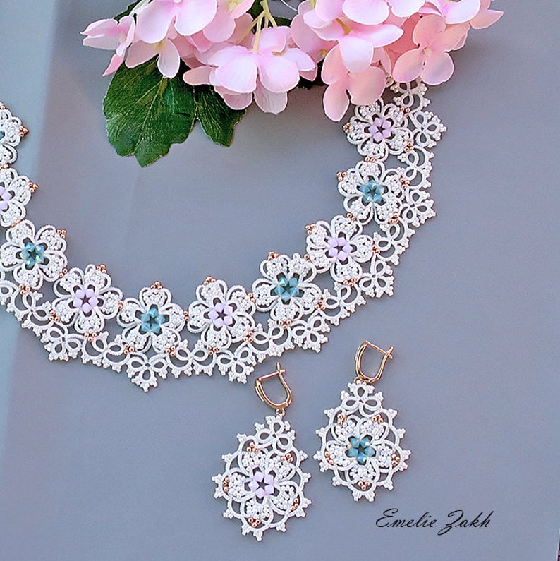 White lace tatting necklace earrings Set of wedding jewelry Frivolite jewelry Filigree beaded statement collar necklace Fine lace jewelry image 4