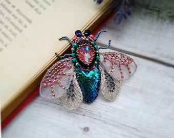 Beetle pink  green Insect Brooch Pin Beetle with Beaded Wings Nature Jewelry Accessories