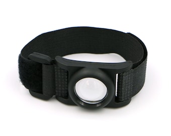 PlusBeam Smartphone Spotlight Lens - Turns your phone flashlight into a long-range narrow beam. For hiking, dog walks, running. UK-made.