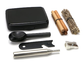 Spitfire – Pocket Fire Lighting Kit. Fire steel, tinder, bellows. All weather fire starter tool - BBQ, camping, hiking, survival. UK-made.