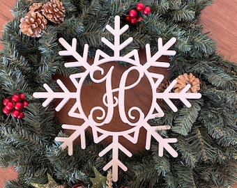 Wooden Snowflake Wreath Letter, Wood Painted Monogram, Christmas Decoration, Winter Wreath, Door Hanger, Wooden Initials, Wood Letters