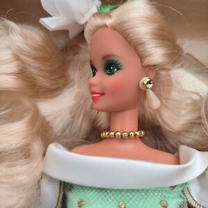 Vintage 1992 Flor Hermosa Barbie imagen 4