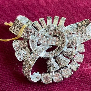 Jomaz brooch - Etsy 日本