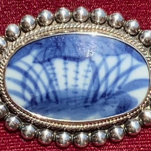 Spilla artigianale sterling Silver con Blue & White China Lotus