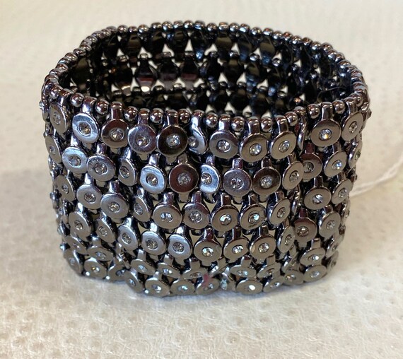 Kenneth J Lane Stretch Cuff