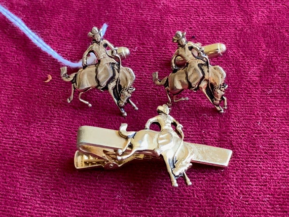 Bronco Buster / Cowboy Tie Bar and Cufflinks - image 1