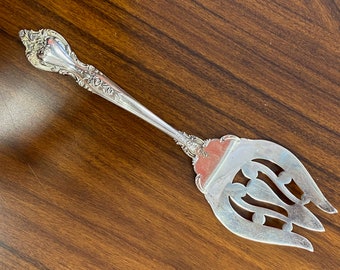 Lunt Delacorte Sterling Meat Fork