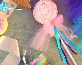 Candy Wand Lollipop baguette bonbons fée baguette tourbillon sucette avec des rubans de paillettes et du tulle pour le costume de Candyland Sugar Plum Fairy