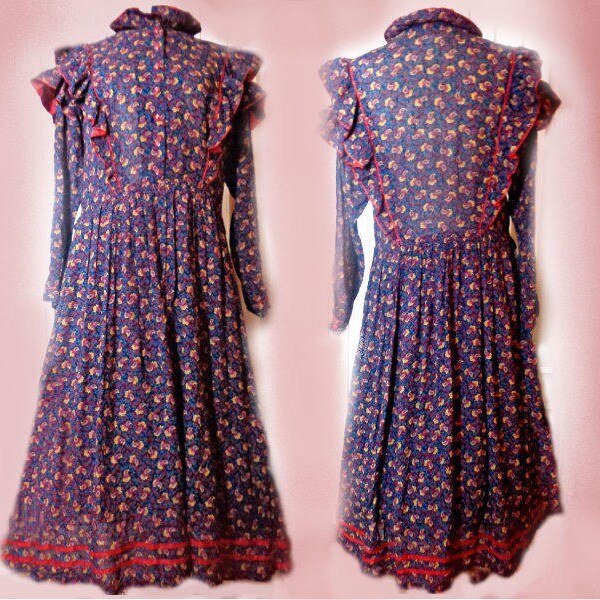 1970,s Folk Prarie Dress Cotton High Collar Frill Yolk Long Sleeves Dark Blue Ditsy Paisley Floral UK 12-14  Bust 40" 101.5 cm  VGC