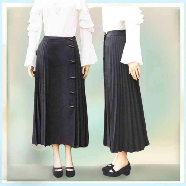Vntage German Skirt long Wool Skirt   Toggle Buttons Pleated 80S Office Skirt  Secretary Modest Skirt Accordian Pleats