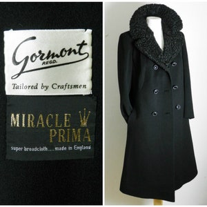 50s 60s three quarter length DOUBLE BREASTED winter coat by &#39;GORMONT&#39; black wool oversized curly lambs collar 44&#39;&#39; bust M L