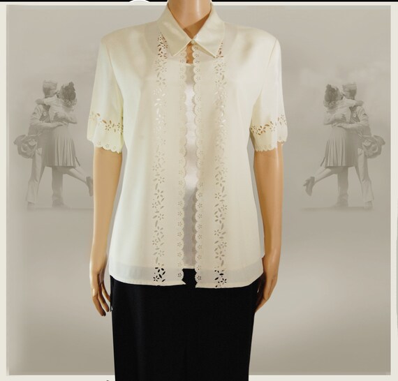 40s Reworked Buttercream Satin Blouse (M/L)