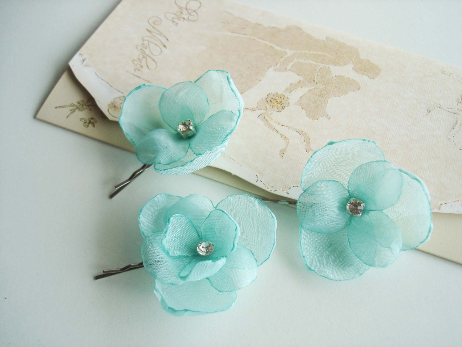 Mint Green Flower Hair Pieces, Green Bridal Hair Accessories, Mint Flowers for Hair, Bridesmaid