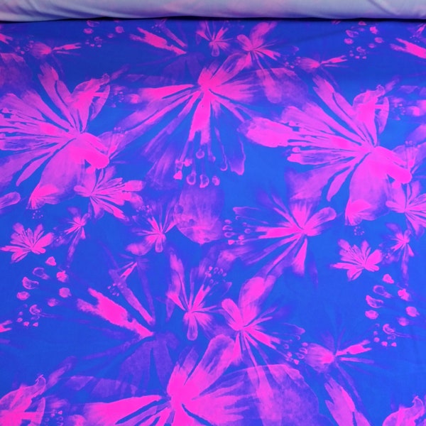 Tela floral rosa púrpura Tela de estampado Spandex vendida por el cuarto, medio y completo Yard Nylon Spandex
