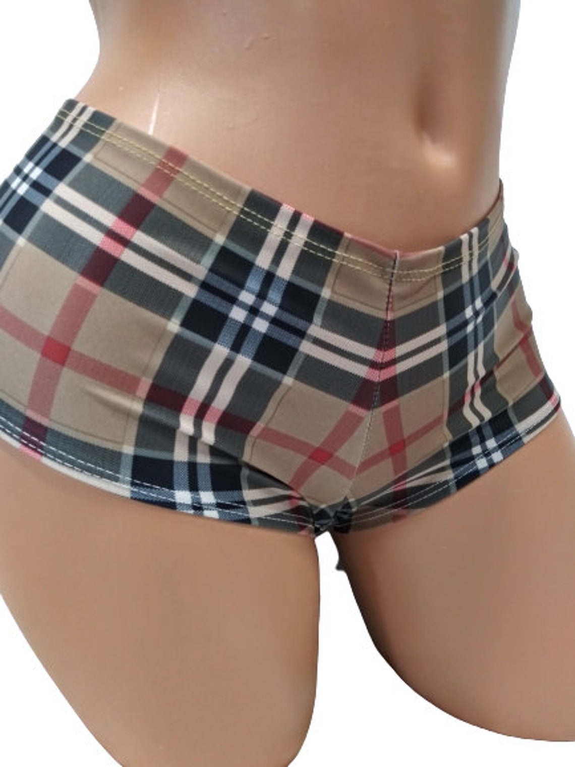 vical rave shorts