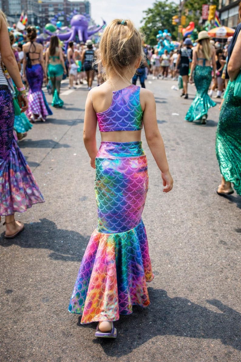 Girls Rainbow Mermaid Skirt Fish Tail Performance Halloween Dance ...