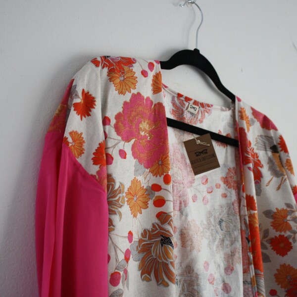 Summer in January Sale Pink and Silver Stork Linen Kimono