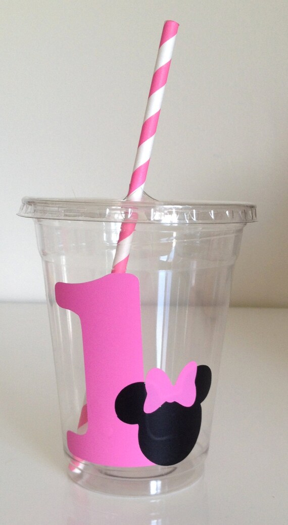 Items similar to 12 Pink or Red Minnie Mouse Party Cups with Lid and