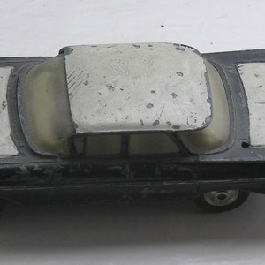 Corgi Toys Chevrolet Impala No.220-a4 -  Sweden