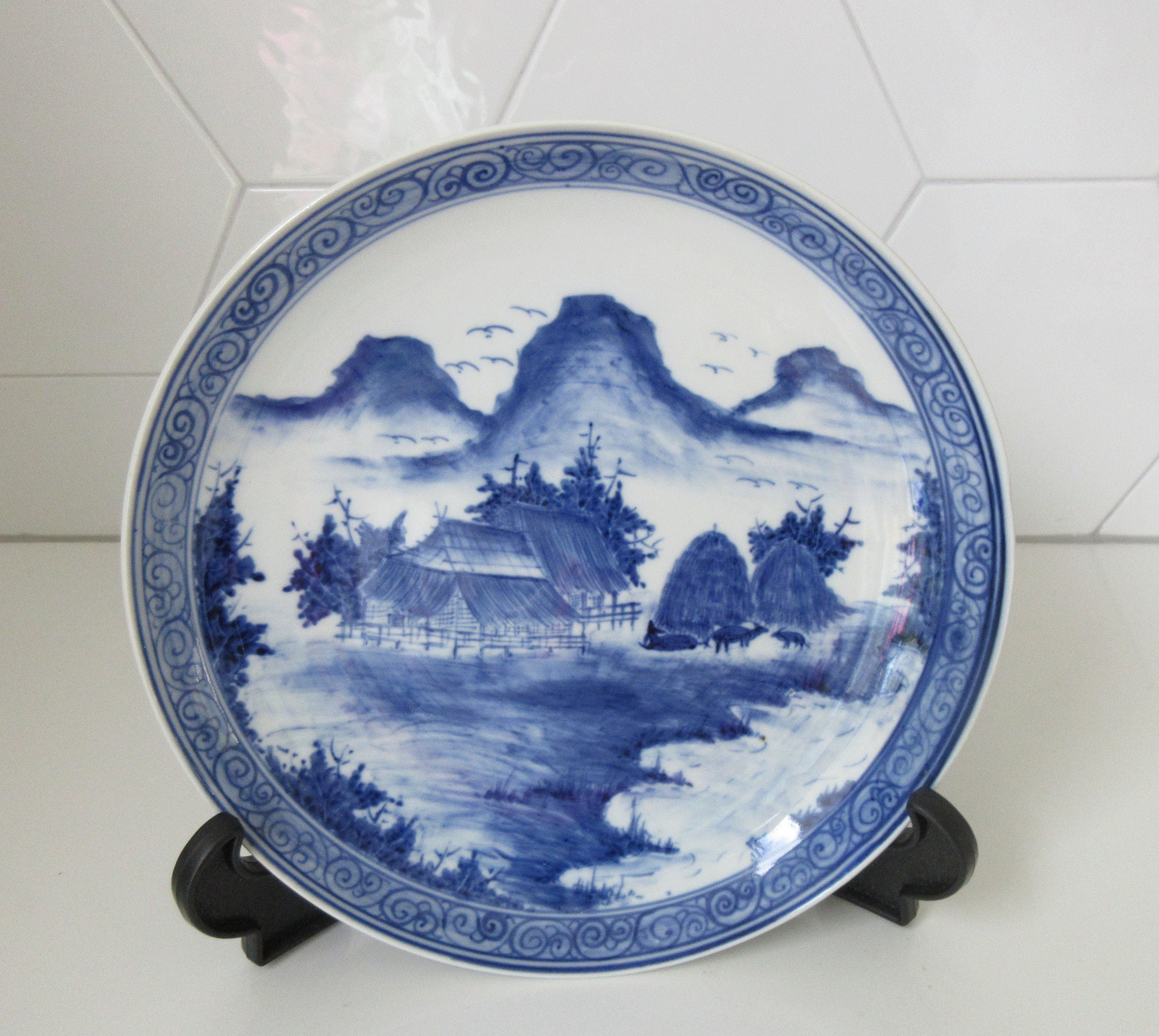 Thailand - Handmade porcelain blue and white wallplate