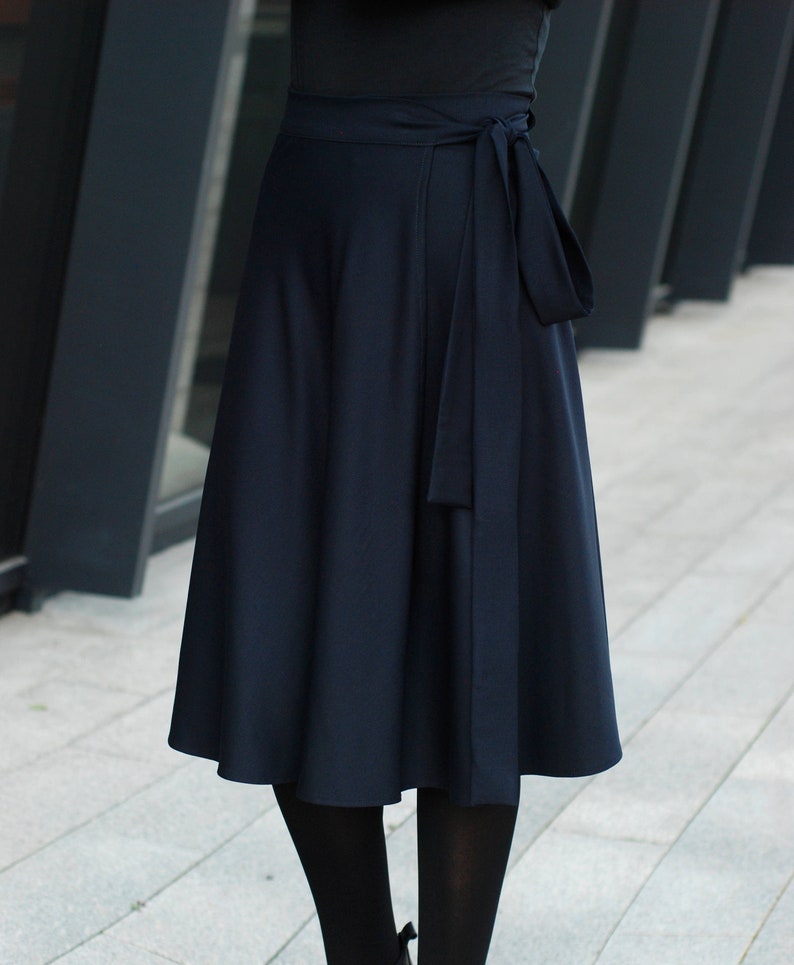 Dark Blue wool Wrap Skirt, high waisted skirt, natural wool skirt for women, mid-calf skirt blue, dark blue circle skirt/Midi length image 1