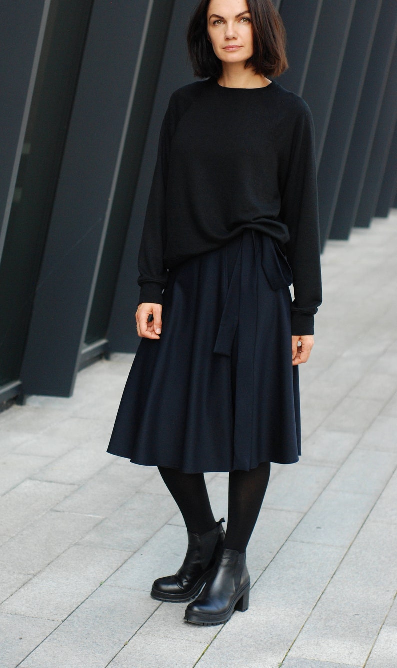 Dark Blue wool Wrap Skirt, high waisted skirt, natural wool skirt for women, mid-calf skirt blue, dark blue circle skirt/Midi length image 3
