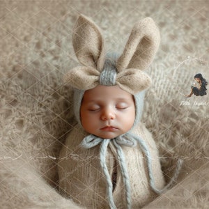 Newborn Girl Digital Backdrop Photography, Baby Face Insert, Easter Bunny Digital Background, Easter Digital Background, Rabbit Add Face