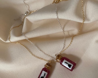Extract of Llama Necklace