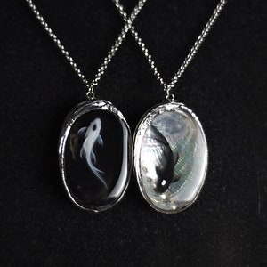 Yin Yang Fish Necklace, Avatar The Last Airbender, Fish Painting, Yin Yang Art, Couple Koi Fish Necklace