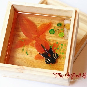 Black and Orange Goldfish Resin Art, 3D goldfish paintings, hand painting creative gift, art decoration by acrylic paints and epoxy resin image 2