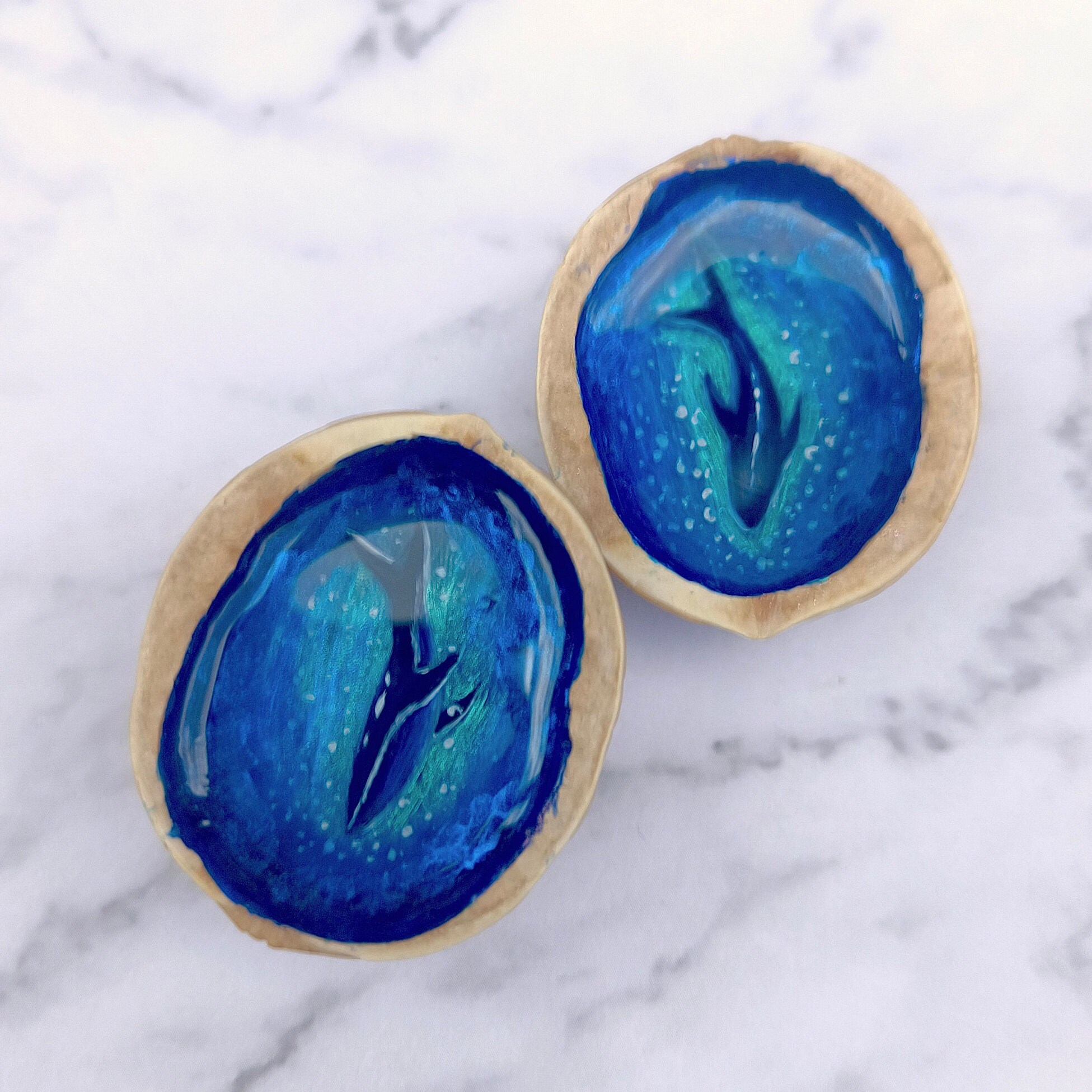 Stunning Blue Cubic Zirconia Whale Brooch – Elegant Animal Pin For Coats & Dresses | High-End Fashion Jewelry Gift