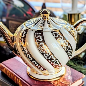 Sadler Stoneware Teapot - Etsy