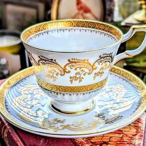 Vintage Royal Tuscan Fine English Bone China Gold Design And Detailing Teacup & Saucer Set With Gold Accents - Made In England , 1970s-2000s