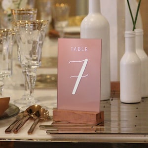 Roségouden acryl tafelnummers, bruiloft of evenement
