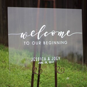 Cartello di benvenuto per matrimonio in acrilico personalizzato / benvenuti al nostro inizio / scritto a mano