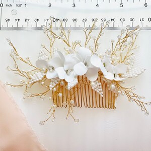 Bridal Hair Comb, Floral Bridal Comb,Pearl Bridal Comb, Bridal Comb Pearl, Bridal Comb with Flowers imagem 8