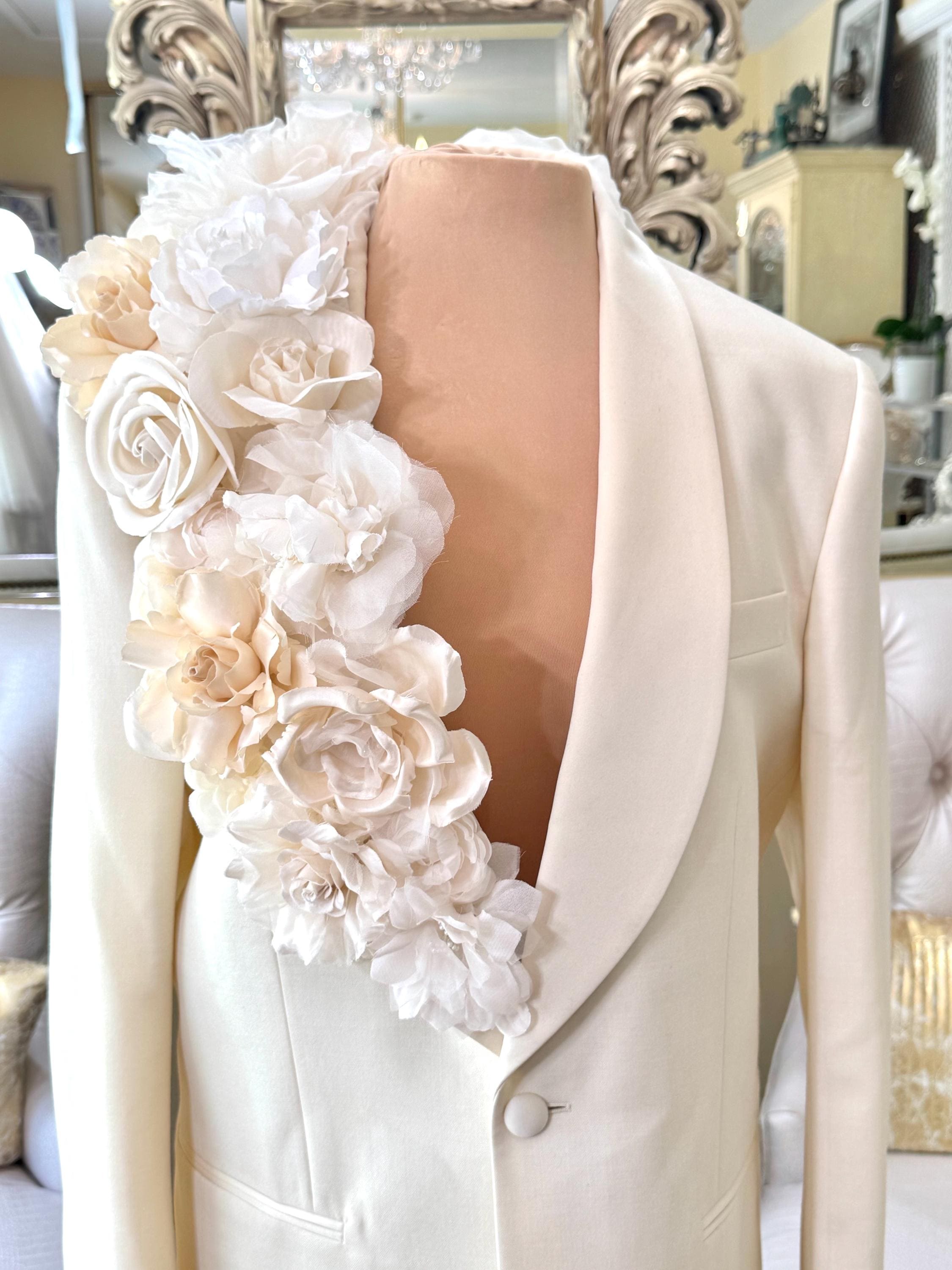 Floral Bouquet Collar, Custom Floral Corsage Collar, Grooms Accessories, Wedding Bouquet, Grooms Corsages, Wedding Flowers,  Wedding Attire
