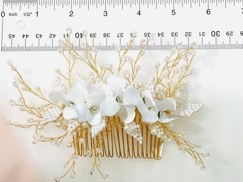 Bridal Hair Comb, Floral Bridal Comb,Pearl Bridal Comb, Bridal Comb Pearl, Bridal Comb with Flowers imagem 7