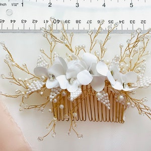 Bridal Hair Comb, Floral Bridal Comb,Pearl Bridal Comb, Bridal Comb Pearl, Bridal Comb with Flowers imagem 4