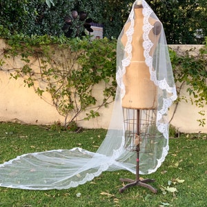 Mantilla Veil, Chantilly Lace Mantilla, Bridal Lace Veil, Wedding Veil Lace, Long Veil, Cathedral Wedding Veil- TANIA