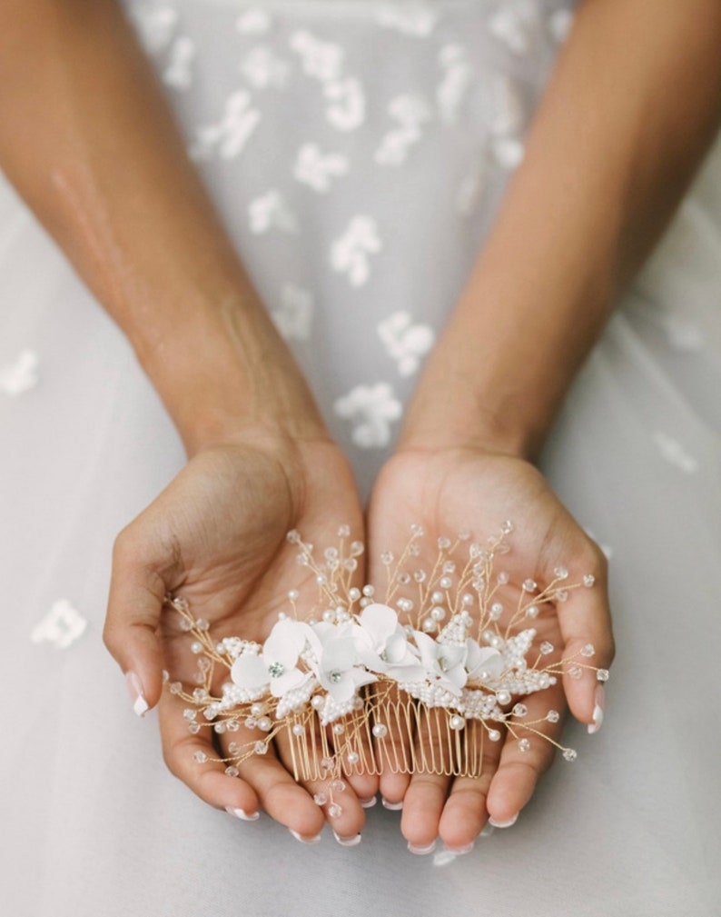 Bridal Hair Comb, Floral Bridal Comb,Pearl Bridal Comb, Bridal Comb Pearl, Bridal Comb with Flowers imagem 1