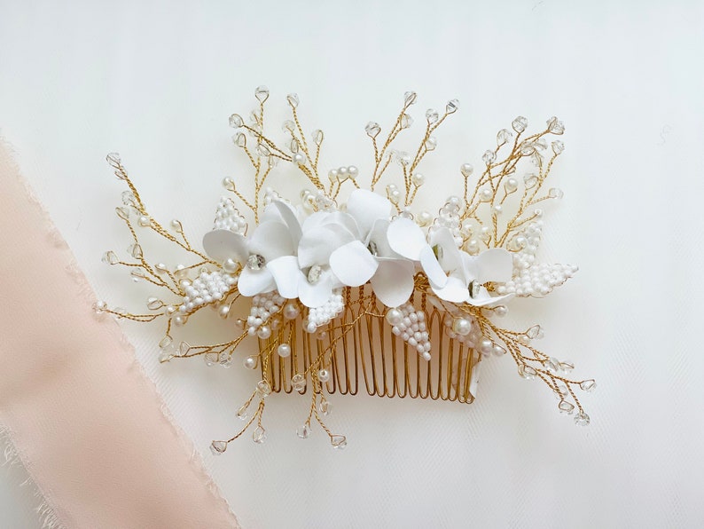Bridal Hair Comb, Floral Bridal Comb,Pearl Bridal Comb, Bridal Comb Pearl, Bridal Comb with Flowers imagem 9
