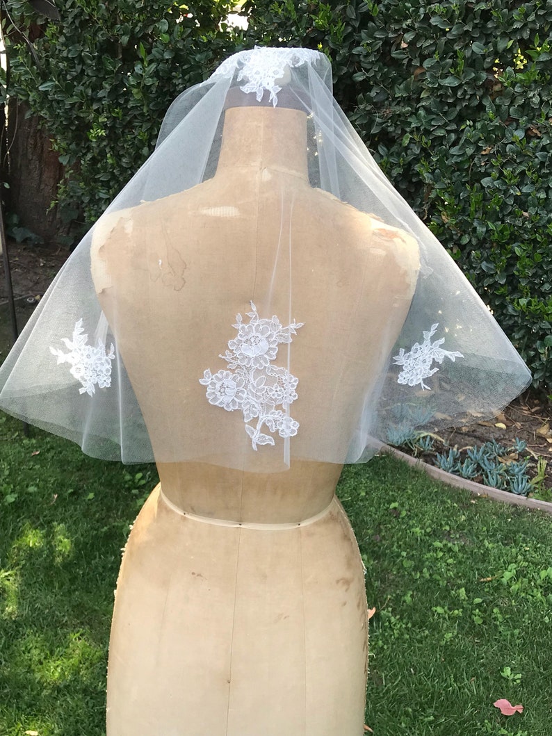 Short Veil Boho Wedding Veil Short Lace Veil Boho Veil Etsy