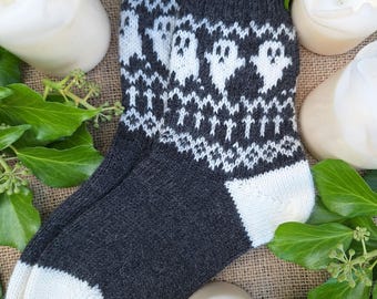 Patrón de tejido de calcetines fantasmales: Halloween con colores (patrón PDF)