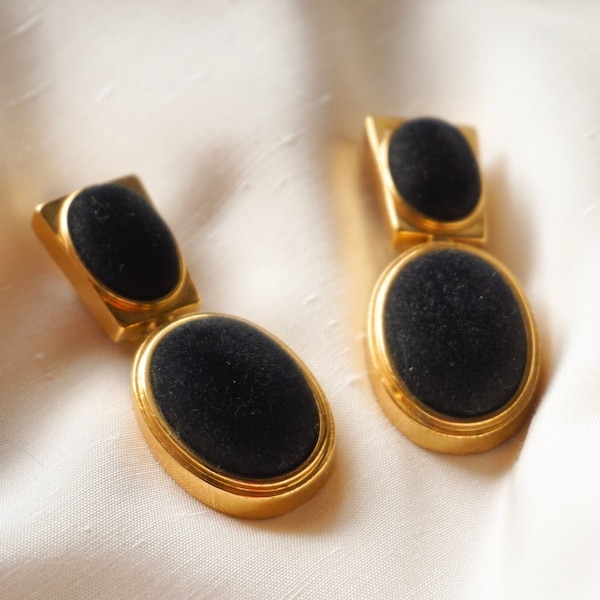 Claude Montana pour Marie Paris, maxi vintage dangling earrings, gold and black velvet from the 80's statement earrings - costume jewelry